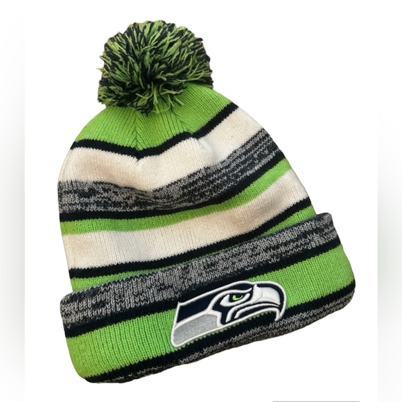 SEATTLE SEAHAWKS NFL NEW ERA
Green White Blue FOOTBALL BEANIE Cap Team Fan EUC - Picture 4 of 11